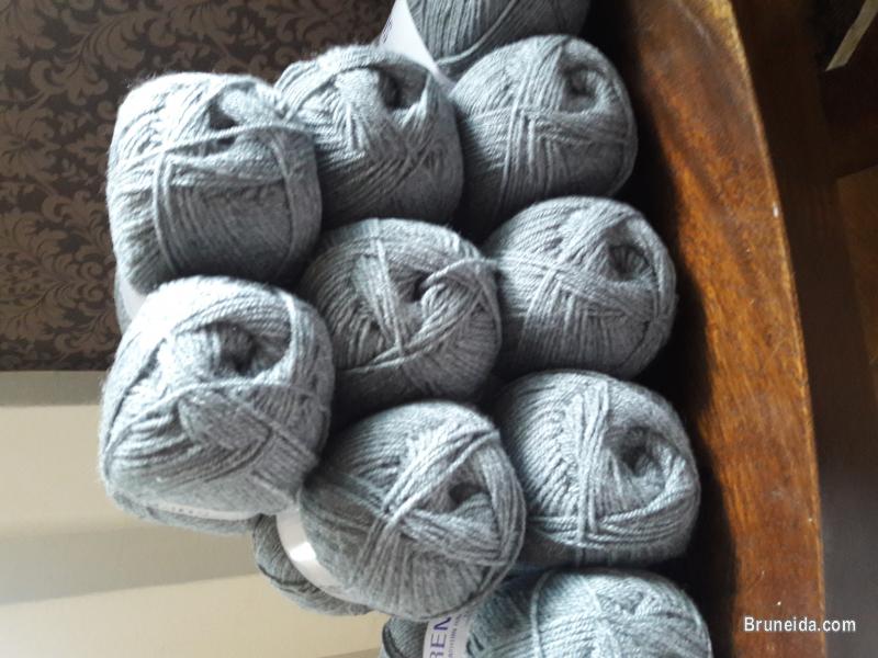 Yarn for sale - image 2