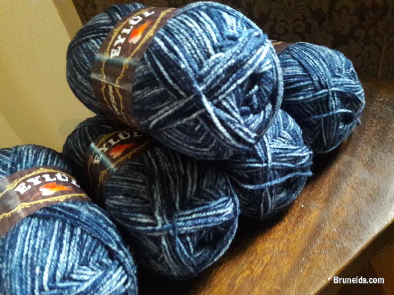 Yarn for sale - image 3