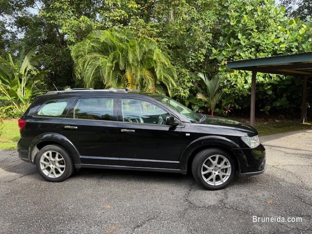 Dodge Journey R/T 1 owner from new in great condition - image 1