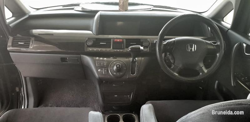 Car to let go - Honda Elysion - image 5