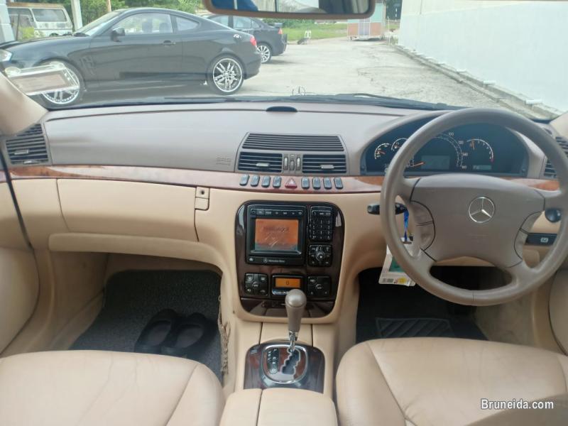 Mercedes benz S320 (sunroof) - image 4