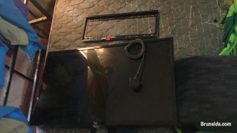 tv led matrix 32inci - image 1