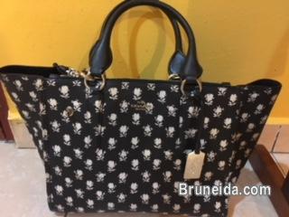 preloved Coach - image 1