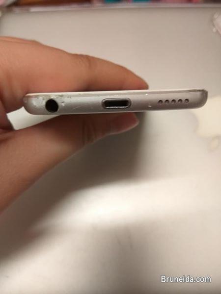 Ipod 6th generation FOR SALE!!!! - image 3