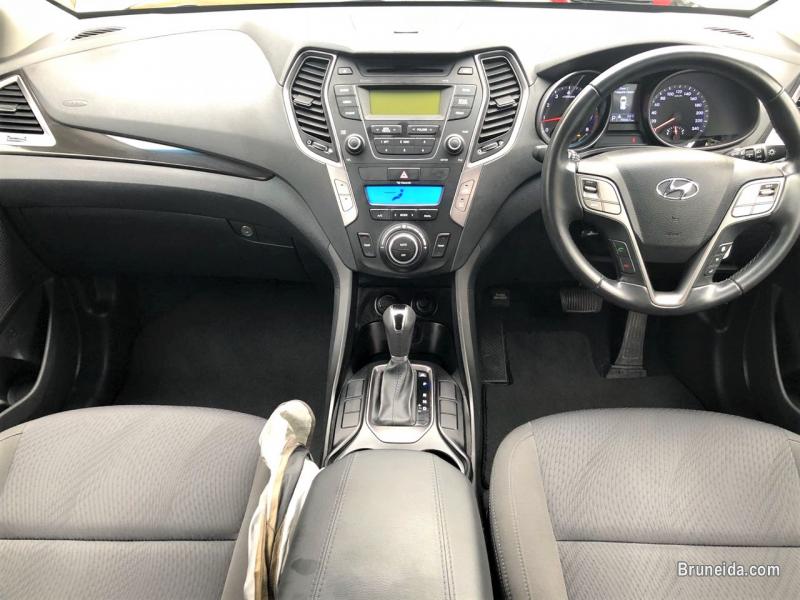 Hyundai Santa Fe - image 6