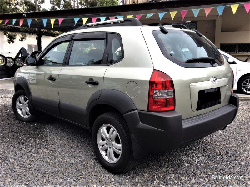 Hyundai Tucson - image 2