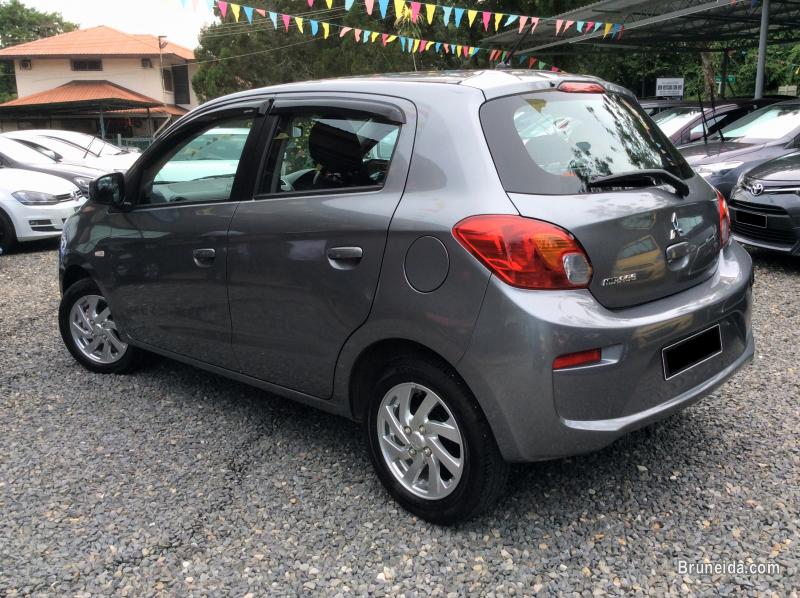 Mitsubishi Mirage - image 2