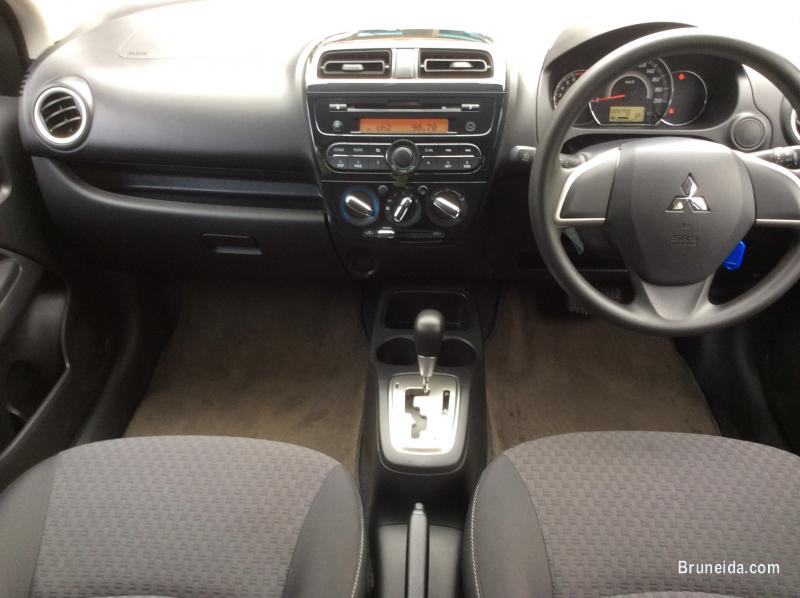 Mitsubishi Mirage - image 6