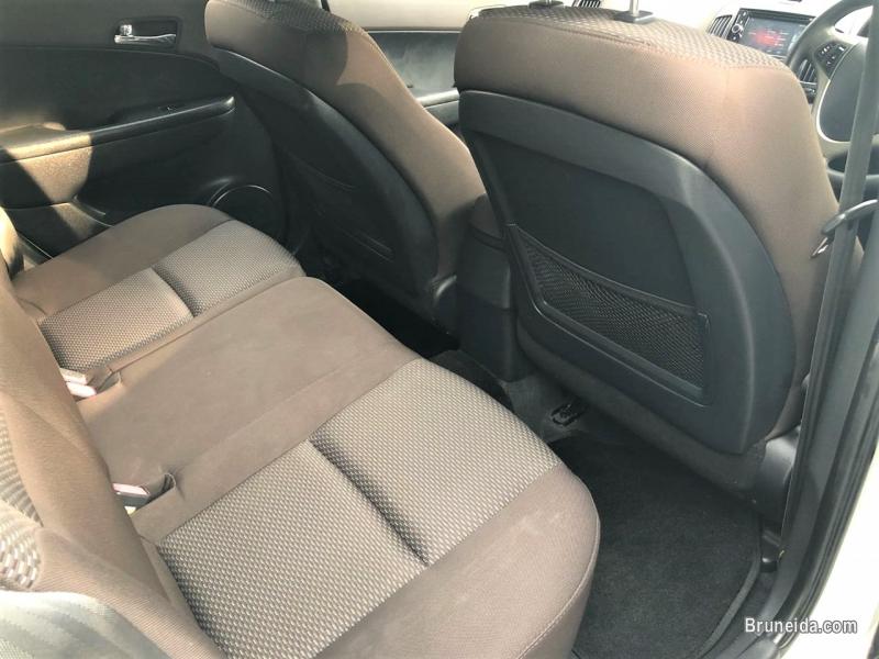 Hyundai i30 - image 7