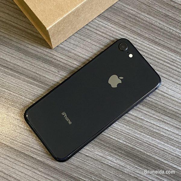 Pictures of IPHONE 8 BLACK 64 GB MINT CONDITION