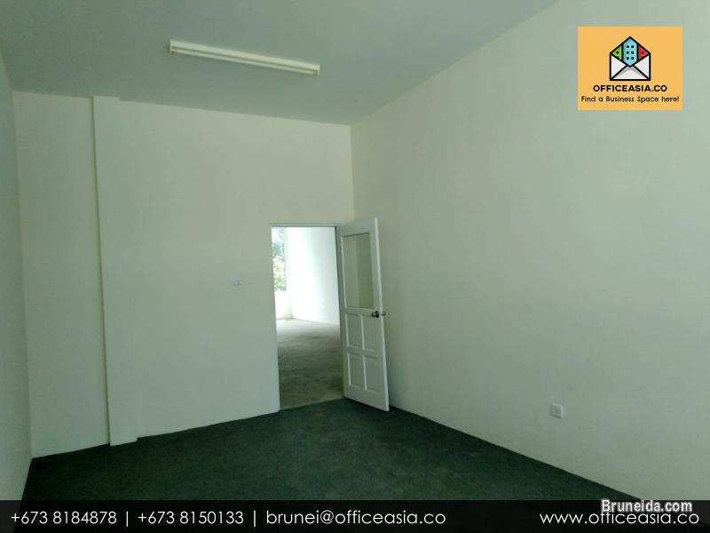 Jangsak - YAMAN SPACE FOR RENT $600 - image 7