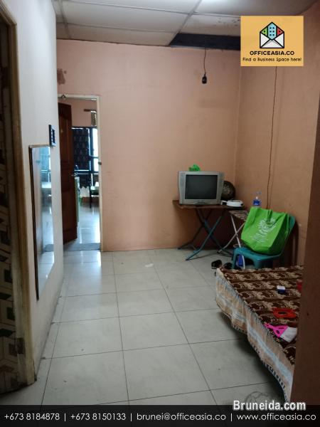 Kiulap - ALVAREZ SPACE FOR RENT $650 - image 2