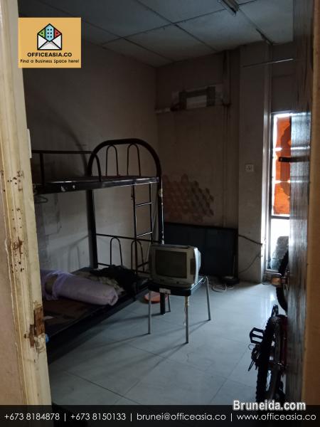 Kiulap - ALVAREZ SPACE FOR RENT $650 - image 4