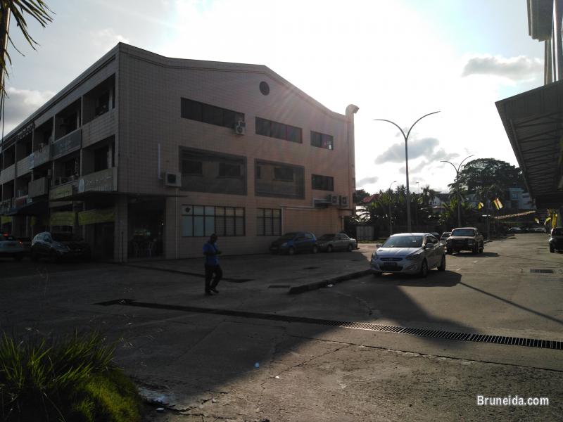 Sengkurong - Unit 2nd Floor $600 - image 3