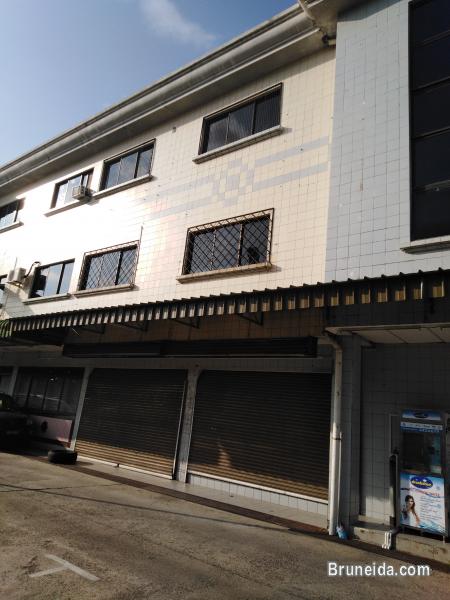 Sengkurong - Unit 2nd Floor $600 - image 5