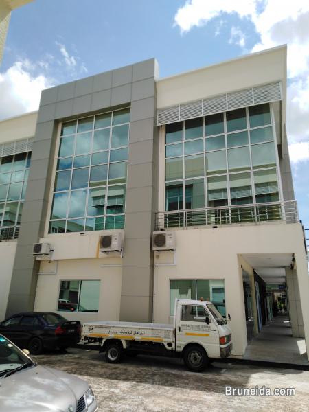 Kiulap - KENNY SPACE FOR RENT $1. 5K - image 2