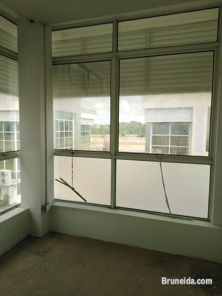 KENNY - $1. 2K 2nd Floor Kiulap - image 11