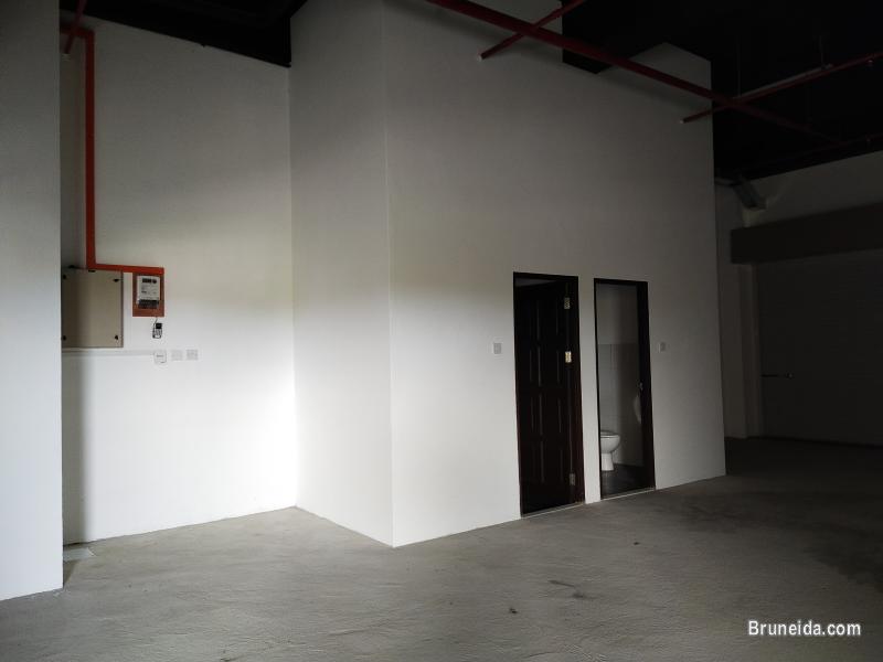 ELLE SPACE 1FA1 - THE WALK - image 2