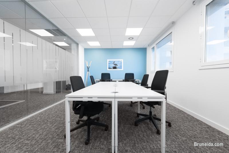 Pictures of Work your way in a private office for five