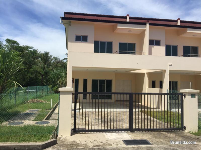 HOUSE FOR SALE - image 1