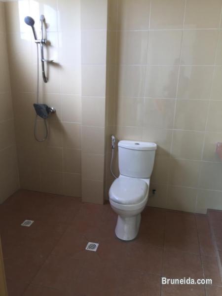 HOUSE FOR SALE - image 9