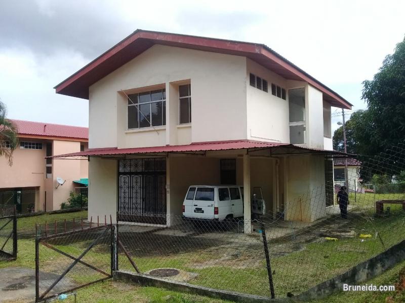 Double Storey House For Rent - image 1