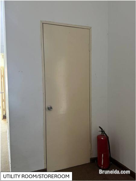 Staffhouse for Rent - image 11