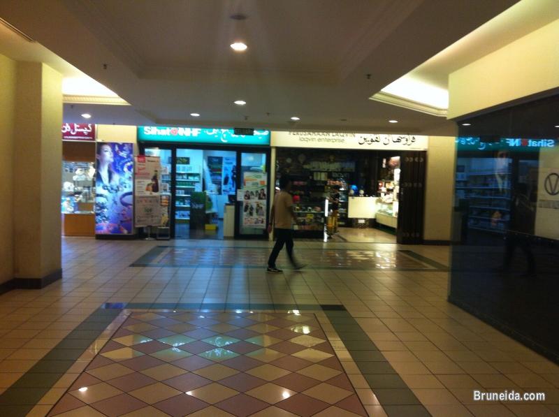 LAST Shop unit for RENT at 1st floor, The Mall, Gadong, Brunei! - image 2