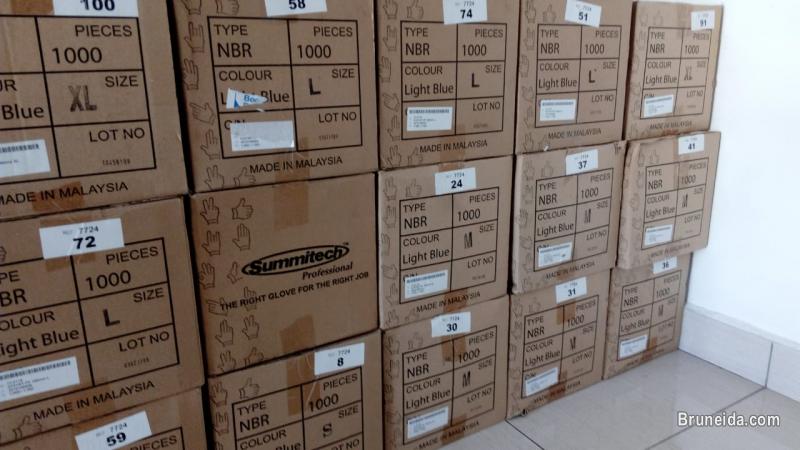 Disposable Nitrile Gloves - image 3