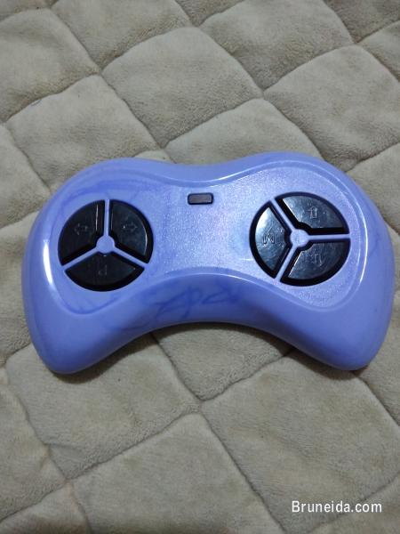 Ride on electric 12v battery car with wireless remote for sale - image 5