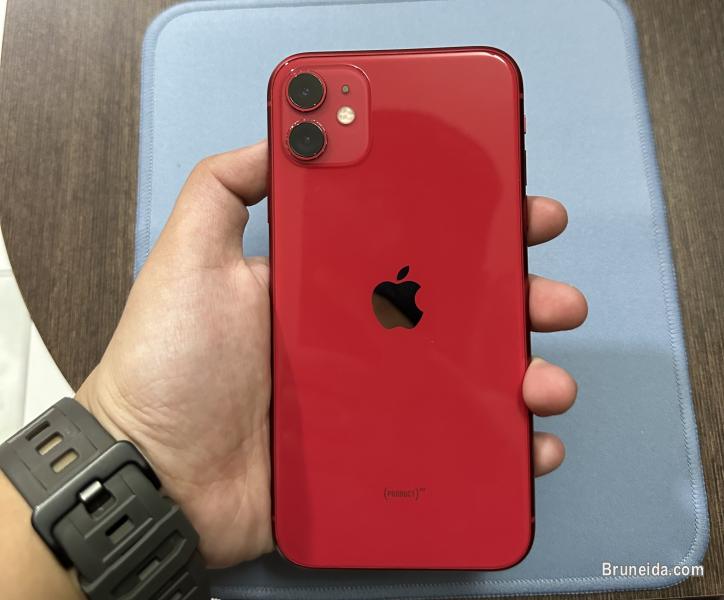 Picture of Iphone 11 (Red 64GB)