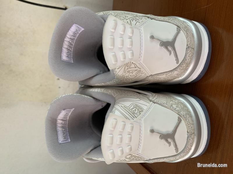 Jordan 4 LASER 2015 - 8. 5 US 42 EUR - image 3