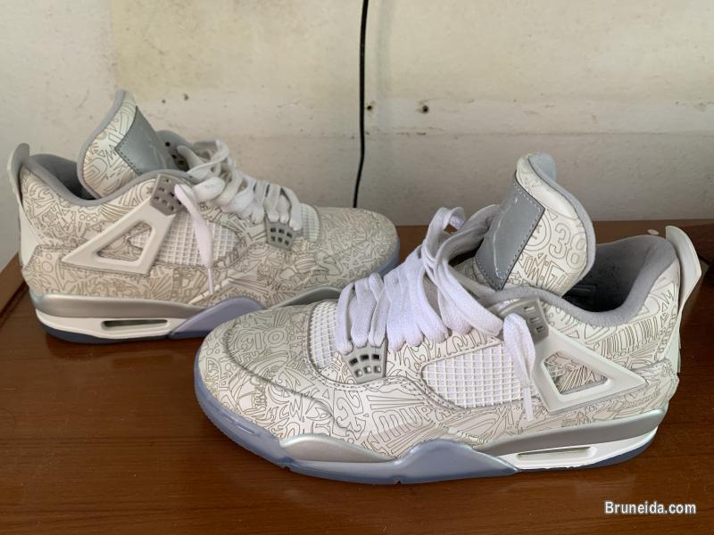 Jordan 4 LASER 2015 - 8. 5 US 42 EUR - image 4