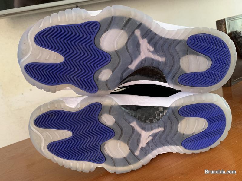 Jordan 11 space jam 2016 - 8. 5 US 42 EUR - image 6