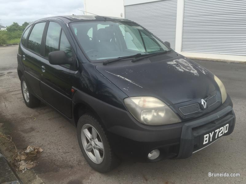 Picture of 2005 Renault scenic manual 1. 6 manual $2, 800