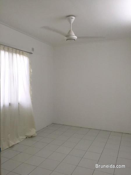 Studio Type For Rent At Kg Sg Tilong Jln Muara - image 1