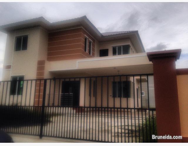 House for sale - image 2