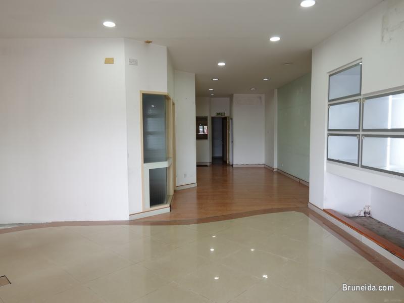 Shop Unit For Rent - image 2