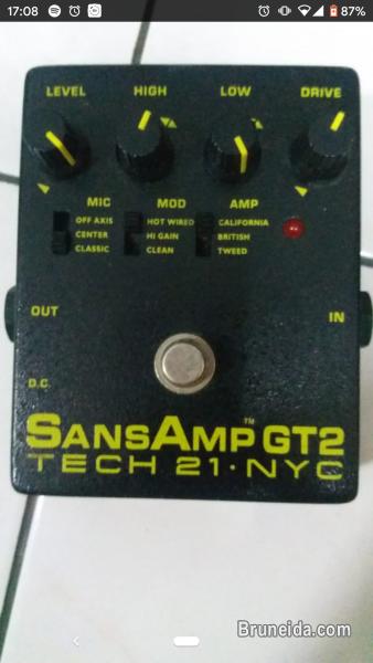 Pictures of Sansamps for guitar