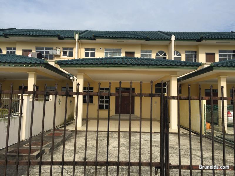 Rimba Double Storey Terrace House for Rent - image 1