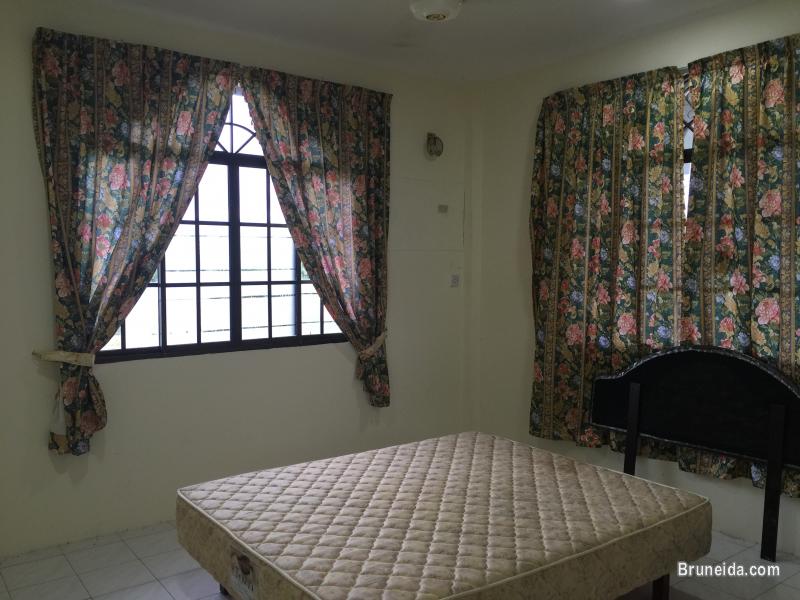 Selayun Stilt House For Rent - image 3