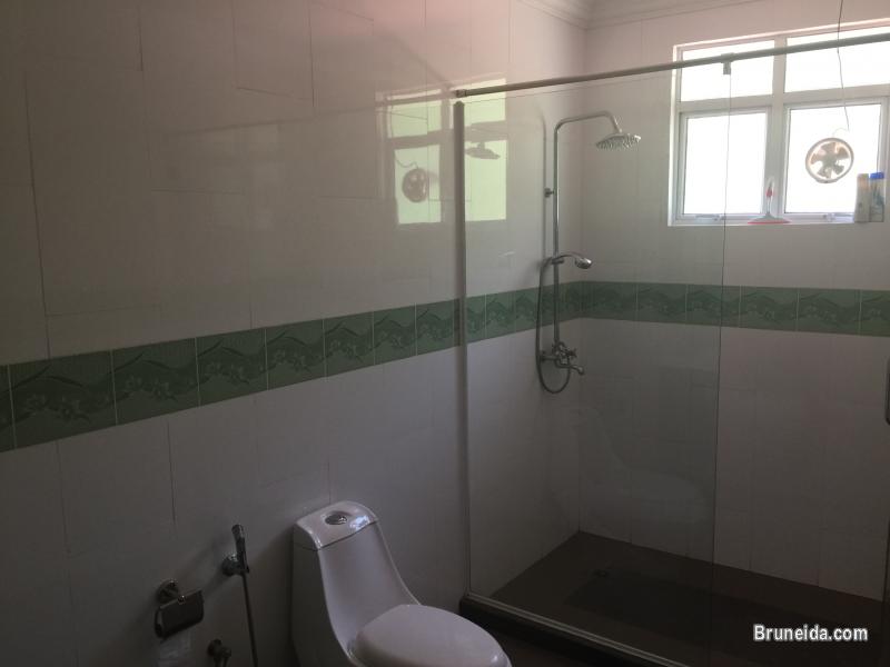Tungku 2 storey detached for rent - image 4