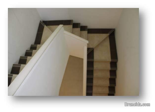 2 storey Terrace House For Rent (prefer company) - image 9