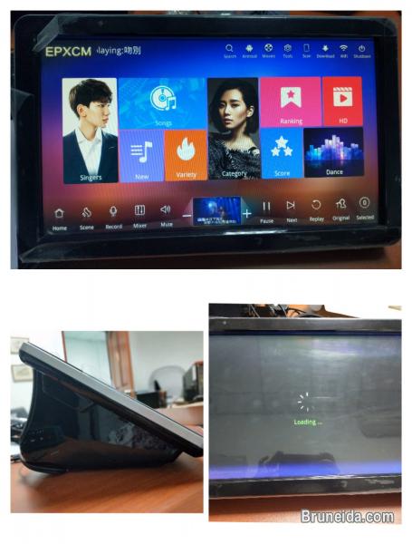 Karaoke Jukebox & Wireless Microphone - image 1