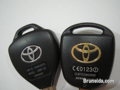TOYOTA REPLACEMENT REMOTE CONTROL KEY HOUSING - image 1