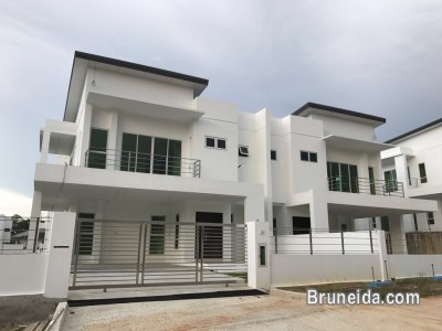 COMPLETED TWO STOREY SEMI DETACHED HOUSE IN SUBOK - image 1