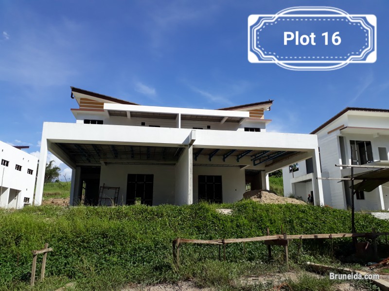 JERUDONG HOUSE FOR SALE - image 2