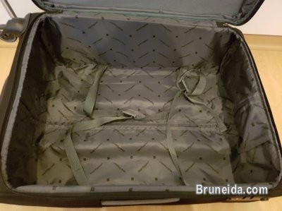 USED Hush Puppies Luggage Super Light Weight (Expandable) - image 3