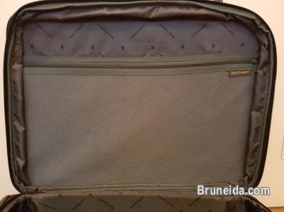 USED Hush Puppies Luggage Super Light Weight (Expandable) - image 4