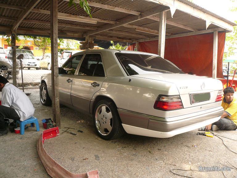 Mercedes Benz E Class W124 Wald Executive Bodykit - image 5